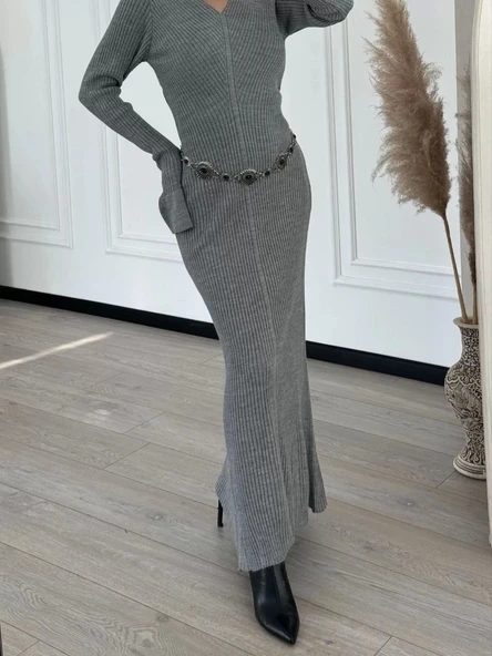 V Yaka Fitilli Uzun Elbise- Gri - Resim 3