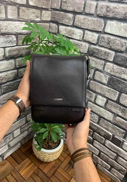 Guard Siyah Hakiki Deri Erkek Omuz Çantası P1736 ürün görseli