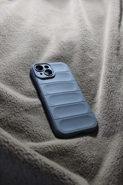 İphone 15 Uyumlu Sert Silikon Kılıf - 2