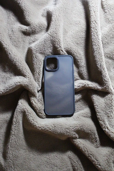 İphone 12 Pro Uyumlu Yanları Renkli Sert Silikonlu Kılıf - 3