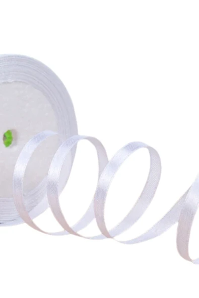 Saten Kurdele 1 cm 10 Metre Beyaz ürün görseli