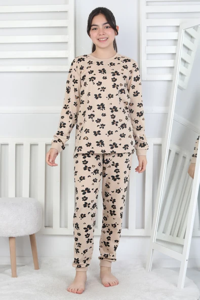 Bej Renkli Siyah Çiçekli Ve Minik Kalpli Kız Çocuk Pijama Takımı - Resim 4