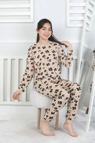 Bej Renkli Siyah Çiçekli Ve Minik Kalpli Kız Çocuk Pijama Takımı - Resim 5