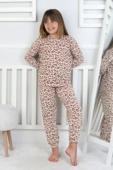 Minik Uyku Avcısı - Vahşi Rahatlık Serisi Leopar Desenli Kız Çocuk Pijama Takımı - Resim 11
