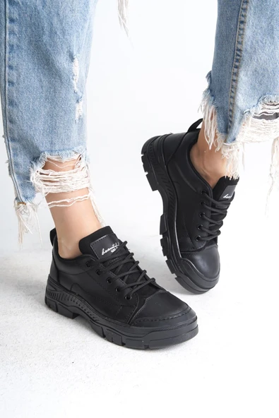JANE Bağcıklı Ortopedik Taban Kadın Sneaker Spor Ayakkabı  CST - Siyah - 1