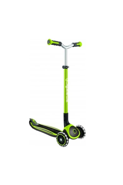 Globber Master Yeşil Işıklı 3 Tekerlekli Çocuk Scooter