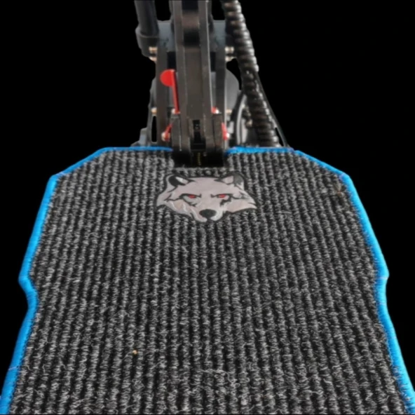 Onvo Elektrikli Scooter Aksesuar Koruyucu Paspas Onvo Rx7 Rx-7 rx-07 rx-007 Uyumlu Gri Kurt Nakış Arma ve Kırmızı Kurt Nakış Armalı Ayak Dayama Seti Ile Birlikte - 4