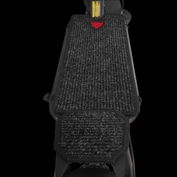 Gorilla Elektrikli Scooter Aksesuar Koruyucu Paspas Gorilla G3 Uyumlu Siyah Kenar Overlok Kırmızı Kurt Nakış Armalı - Resim 5