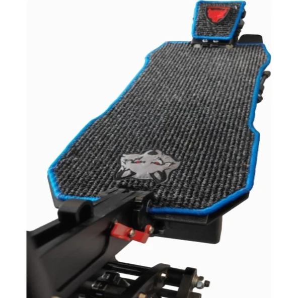 Onvo Elektrikli Scooter Aksesuar Koruyucu Paspas Onvo Rx7 Rx-7 rx-07 rx-007 Uyumlu Gri Kurt Nakış Arma ve Kırmızı Kurt Nakış Armalı Ayak Dayama Seti Ile Birlikte - 2