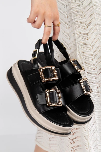 Çift Bantlı Tokalı Kadın Sandalet - Resim 3