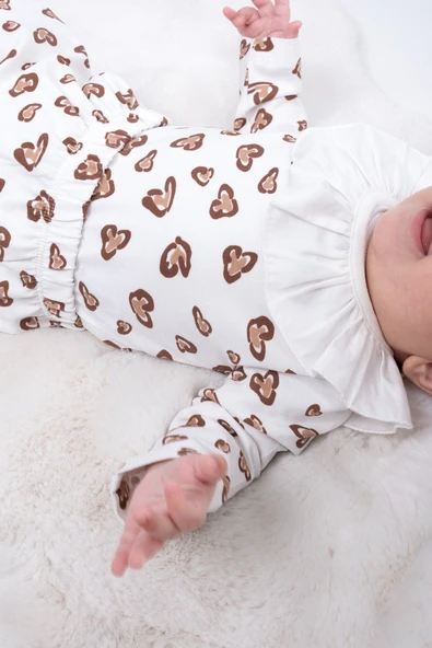 Bebek Zıbın & Pantolon Takımı – Kalpli Desen - 2