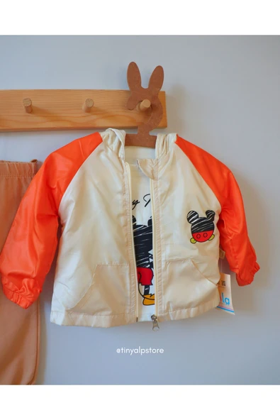 TinyAlp Mickey Desenli Yağmurluk ve Alt Üst Takım - 3