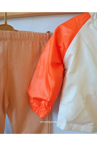 TinyAlp Mickey Desenli Yağmurluk ve Alt Üst Takım - 5