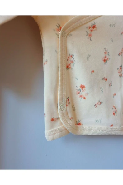 TinyAlp Çıtır Çiçek Desenli Naturel Kumaş Kız Bebek Yenidoğan Takımı - 8