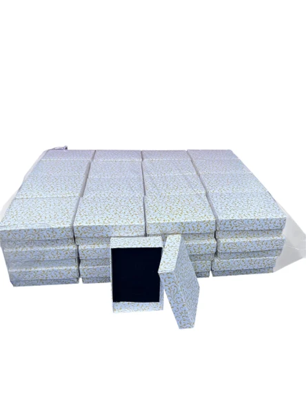 Karton Süngerli Beyaz Gold Çizgili Renk 8/6 cm 48 Adet Üçlü Set Takı Kutusu - Resim 2