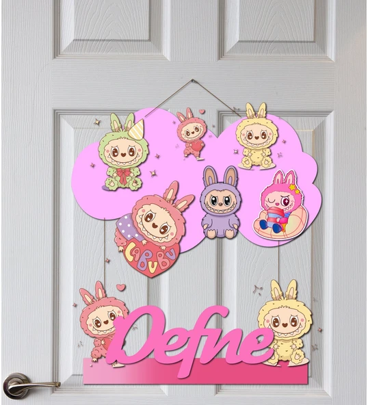 Meşgalem Labubu Desenli Kişiye Özel Yenidoğan Kapı Süsü (45cm) ürün görseli