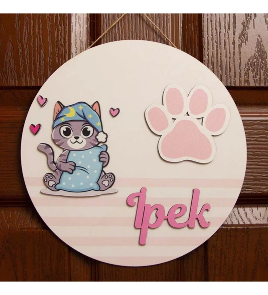 İsme Özel Kedicik Temalı Ayak İzli Çocuk Odası Kapı Süsü ürün görseli