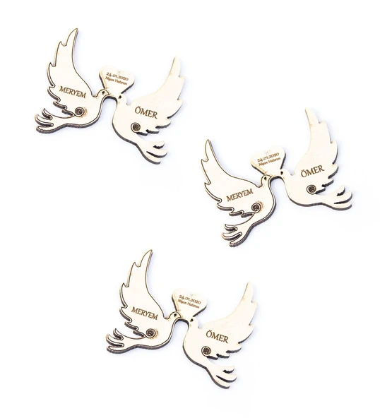 50 Adet İsme Özel Ahşap Magnet Kalp Figürlü Söz Nişan Nikah Hatırası ürün görseli 1