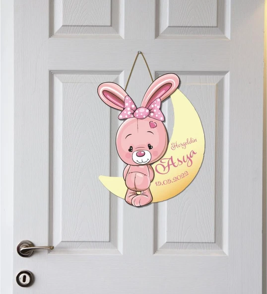 Meşgalem Utangaç Tavşan Temalı Kişiye Özel Kapı Süsü ürün görseli