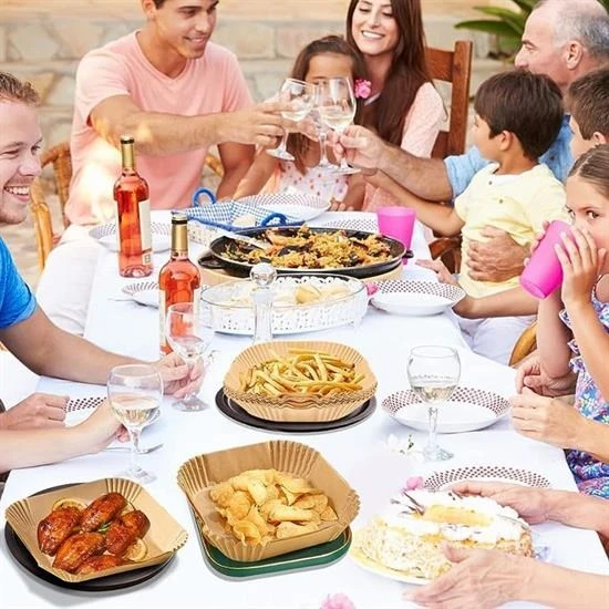 50 Adet Air Fryer Pişirme Kağıdı Tek Kullanımlık Yağ Geçirmez Yapışmaz Kare Tabak Model PVC - Resim 5