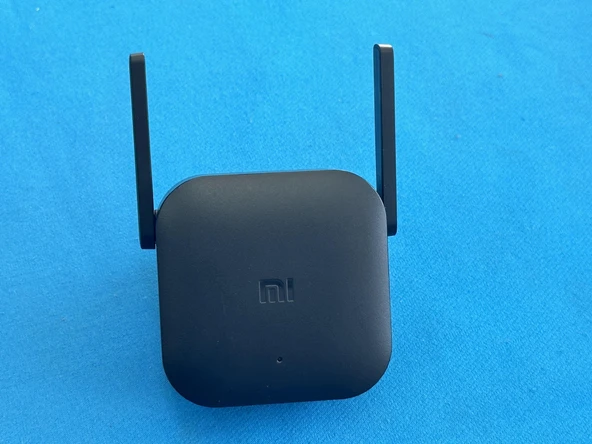 Xiaomi Mi Wi-Fi Range Extender Pro Sinyal Güçlendirici - 1