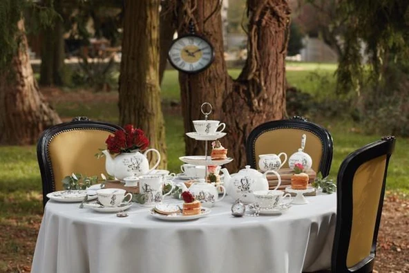 Mikasa x V&A Alice In Wonderland Porselen 3 Katlı Kek, Pasta Standı - Resim 7