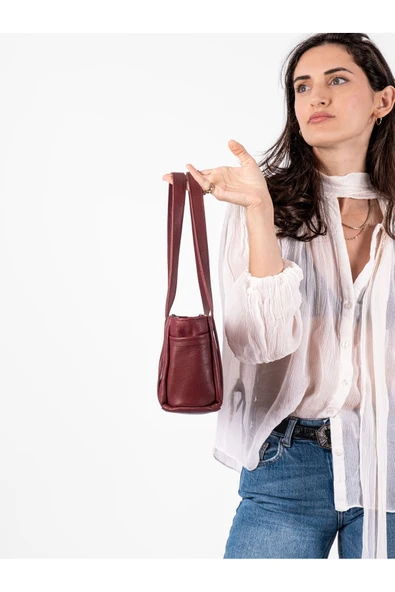 saraci leather craft Saraci Hakiki Deri Kadın Omuz Çantası – Minimalist – Ayarlanabilir Askılı Şık Günlük Çapraz Çanta - 6