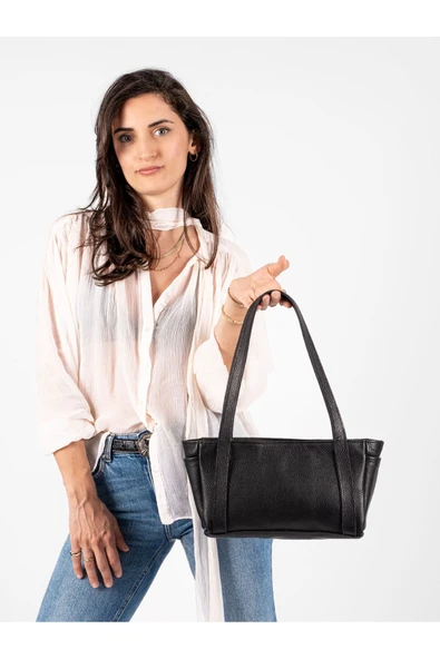 saraci leather craft Saraci Hakiki Deri Kadın Omuz Çantası – Minimalist – Ayarlanabilir Askılı Şık Günlük Çapraz Çanta - 5