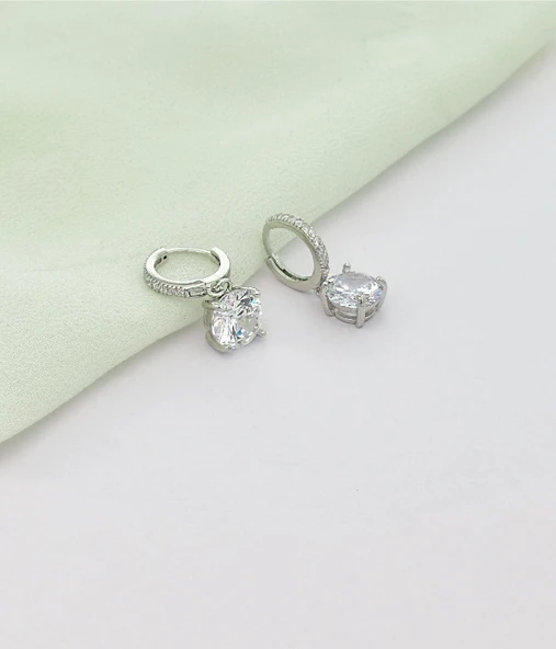 Pılanta Model Halka Tektaş Gümüş Kadın Küpe 9 Mm - Resim 2