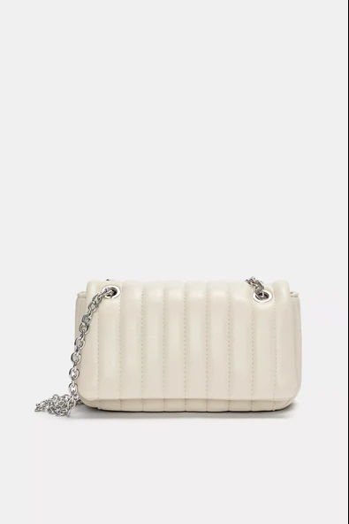 Pull & Bear Zincir Çapraz Askılı Çanta ürün görseli 1