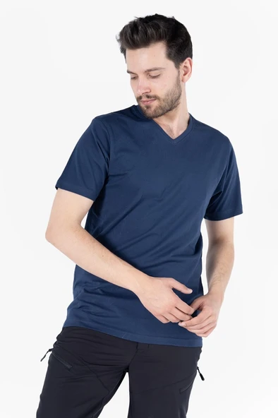 V Yaka T-Shirt ürün görseli