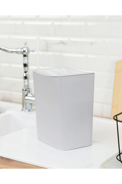 Olivier Switch Çöp Kovası 4lt ürün görseli