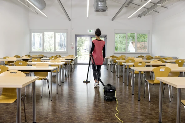 Karcher T 11/1 Classic HEPA Re Plast 850 W Toz Torbalı Süpürge - Resim 7