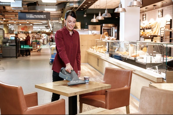 KARCHER WVP 10 Cam/Yüzey Temizleme Makinesi - Resim 6