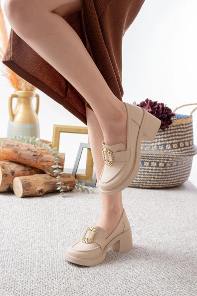 Kadın Aria Toka Detaylı 6 cm Topuklu Lofer Ayakkabı