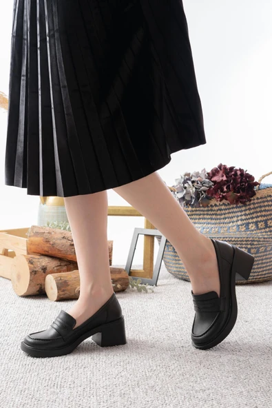 Kadın Victorya Siyah Cilt 6 cm Topuklu Lofer Ayakkabı - 4