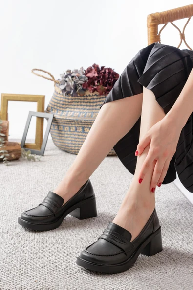 Kadın Victorya Siyah Cilt 6 cm Topuklu Lofer Ayakkabı