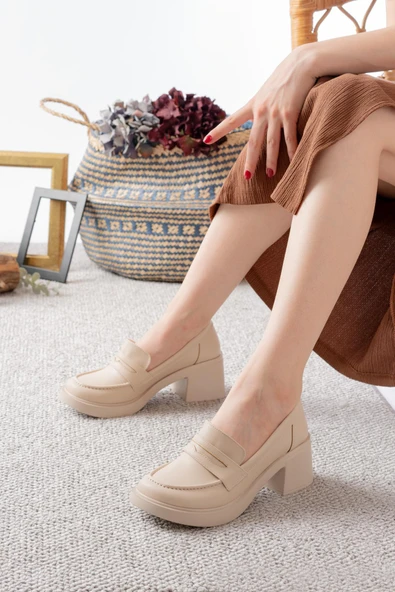 Kadın Victorya Krem Cilt 6 cm Topuklu Lofer Ayakkabı