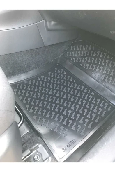 Rizline Toyota Corolla Cross 2025  Uyumlu Model 3D Havuzlu Paspas - Resim 3