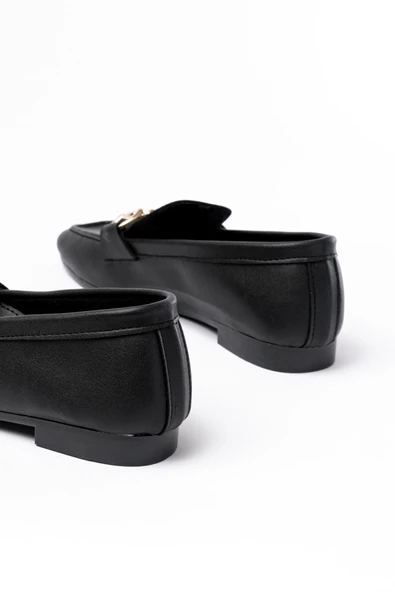 303 Siyah Toka Aksesuarlı Günlük Kadın Babet - Resim 4