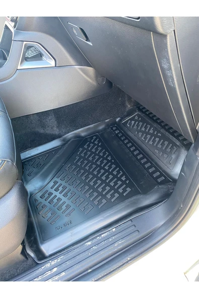 Rizline Yeni Ford Ranger Havuzlu Paspas 2023 - Resim 5