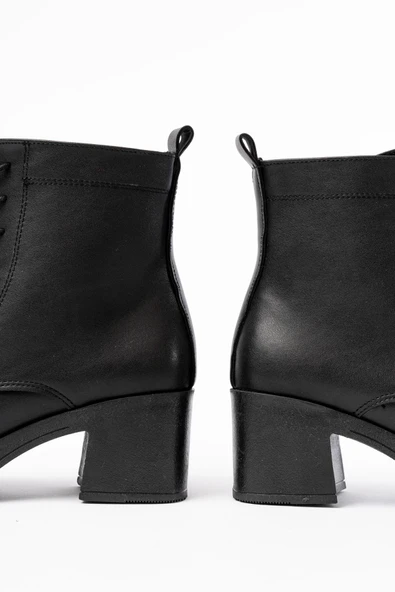 5109-3025 Siyah Bağcıklı Fermuarlı Kalın Topuklu Günlük Kadın Bot - Resim 5