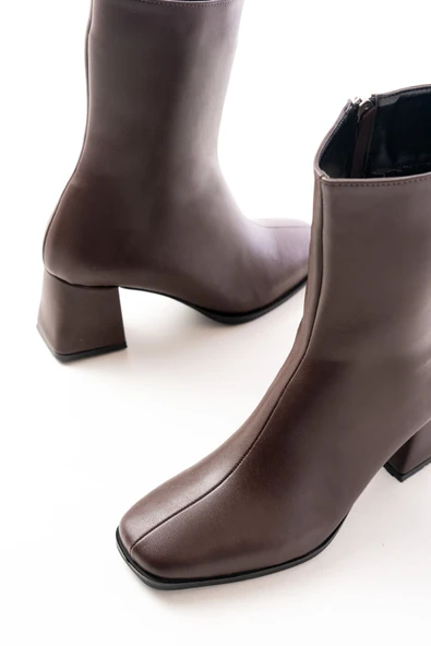 MSK-032 Kahve Topuklu Fermuarlı Kadın Bot - 5