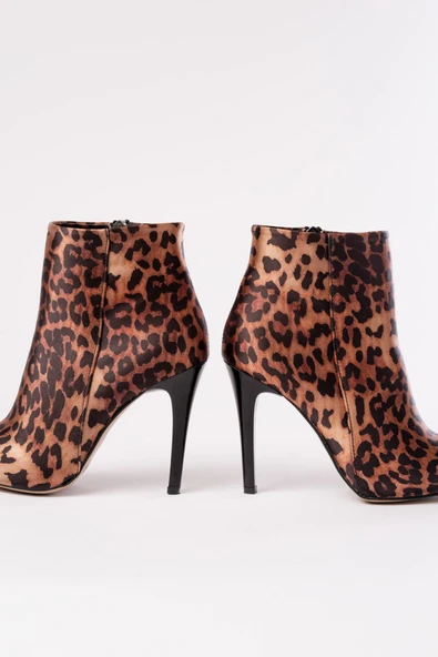 VRT-4802 Leopar Yüksek İnce Topuklu Fermuarlı Kadın Bot - Resim 5