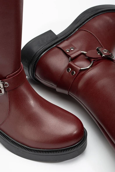 02-312 Bordo Toka Aksesuarlı Fermuarlı Günlük Kadın Çizme - 5