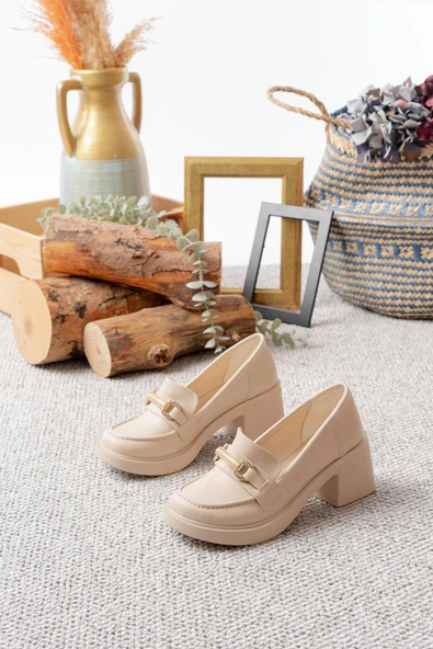 Kadın Alana Krem Cilt oka Detaylı 6 cm Topuklu Lofer Ayakkabı - 4