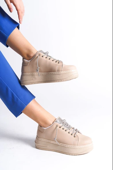 JET-DELLA Bağcıklı Ortopedik Taban Taşlı Kadın Sneaker Spor Ayakkabı CTT - Ten - Resim 2