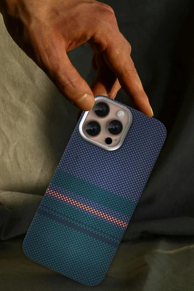 iPhone 16 Pro Besa Magsafe Kapak - Desert ürün görseli