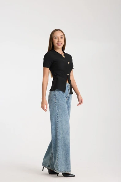 Metal Aksesuarlı Kısa Kollu Fit Bluz DNV-000104 - 1
