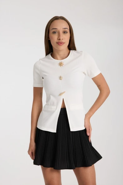 Metal Aksesuarlı Kısa Kollu Fit Bluz DNV-000104 - 3
